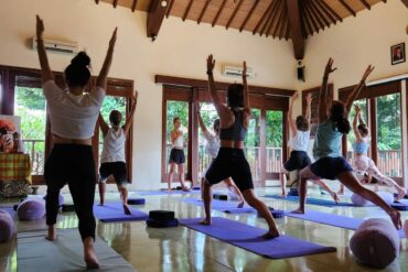 Les 8 branches du yoga selon les Yoga Sutras de Patanjali (Ashtanga)